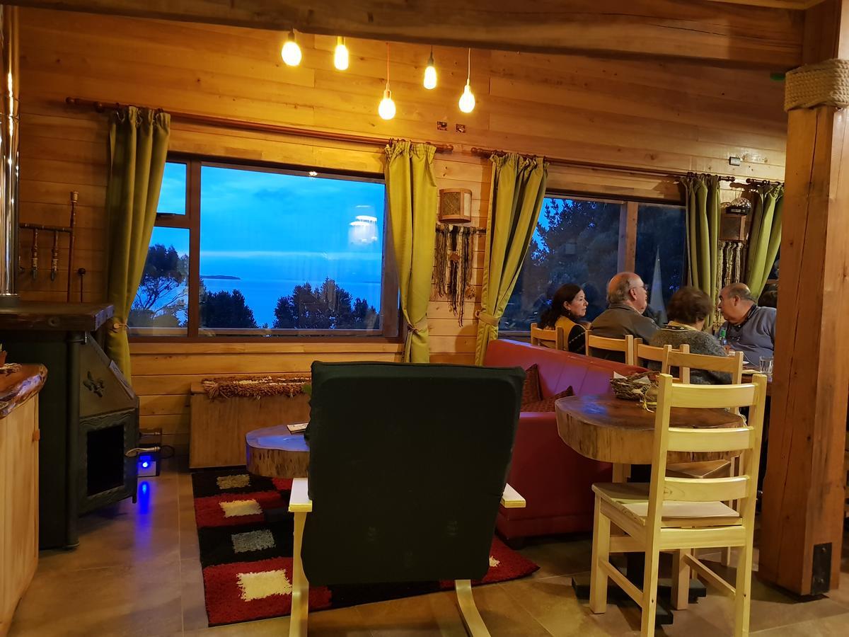 Lodge Y Terrazas Vista Al Mar Hct Ancud